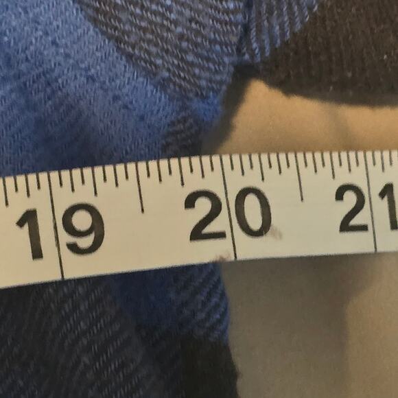 American Eagle Womens Small Flannel Plaid Blue Black Boyfriend Fit Button Shirt - Picture 8 of 10